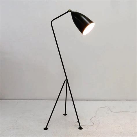 Grasshopper lampe shoppes på nettet. Grasshopper floor lamp replica | Stehlampe wohnzimmer ...