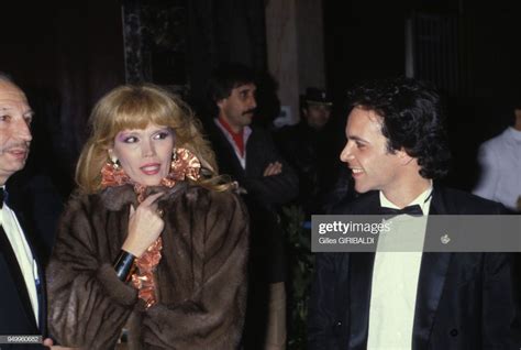 » amanda lear — queen of chinatown 1977 (iotv). Amanda Lear et Alain-Philippe Malagnac lors d'une soirée ...