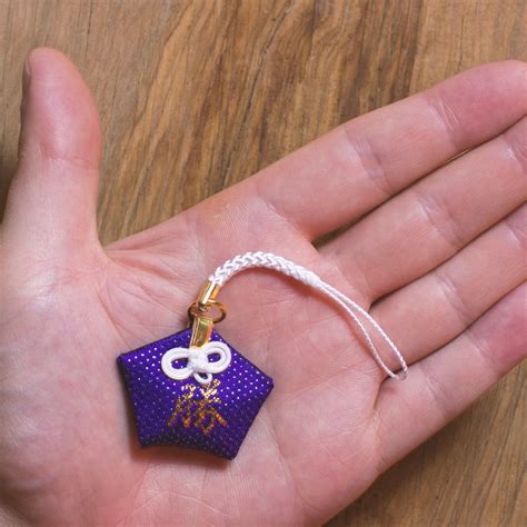 At first, it seemed to me that this drama simply… lucked out after the first. Pin su omamori Japanese Good Lucky Charms