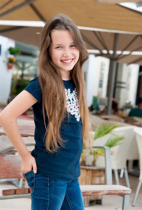 You can adjust your cookie preferences at the bottom of this page. Nicole C | Miah | Models & Artists Agency | Barcelona
