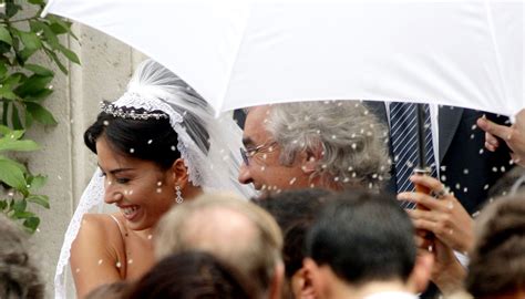 09/04/2014 made in sud il mio look di ieri per made in sud:abito gaetano navarra,scarpe oggi 5 anni di matrimonio!!!! Gli abiti da sposa delle vip, da Belen Rodriguez a ...