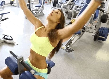 I motivate myself to get to the gym without any real problem, in general. Girls Who Were Definitely Made To Hit The Gym (22 gifs)