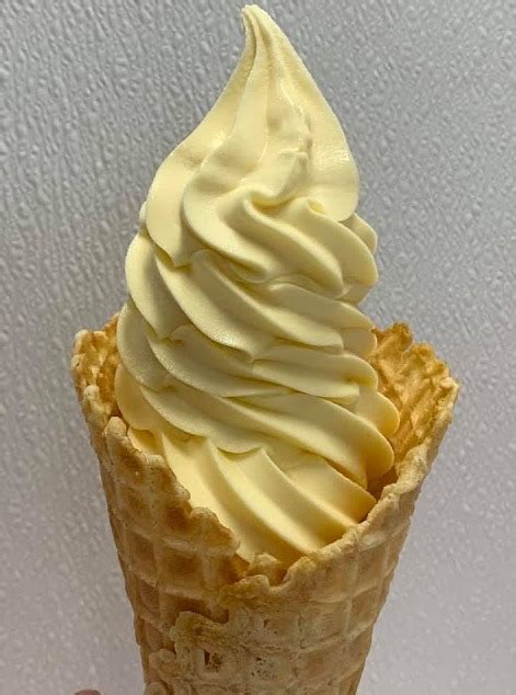 Homemade Pineapple Soft Serve Ice Cream • 01 Easy Life