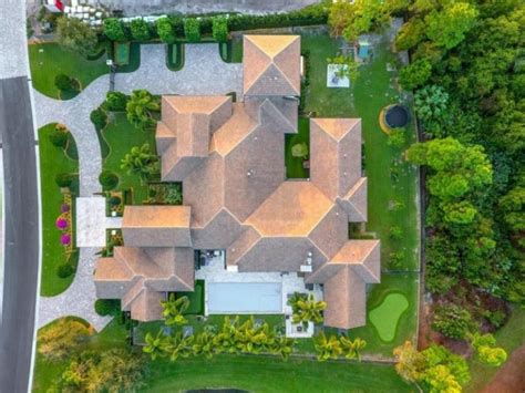 Lodewicus theodorus louis oosthuizen (afrikaans: Golf Pro Louis Oosthuizen Lists Sprawling Palm Beach ...