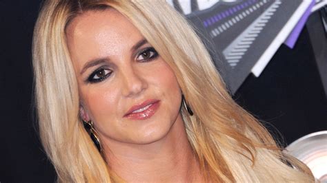 Britney spears auf dem weg zur welt nummer 1? Britney Spears Heute - Framing Britney Spears Doku Uber ...