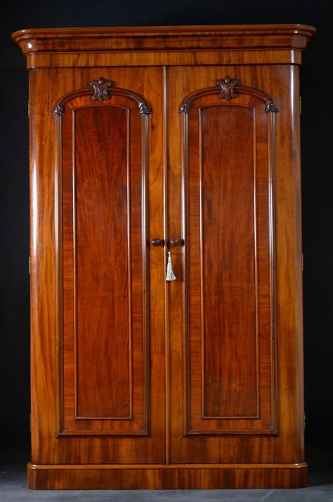 Free for commercial use no attribution required high quality images. Victorian Double Wardrobe - Mahogany Wardrobe - Antiques Atlas