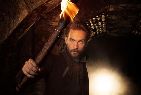The grisly discovery of human remains leads brennan and booth on a hunt for clues, during which they cross paths with ichabod crane and abbie mills, who are looking for answers of their own. Sleepy Hollow: Bild Tom Mison - 2 von 94 - FILMSTARTS.de