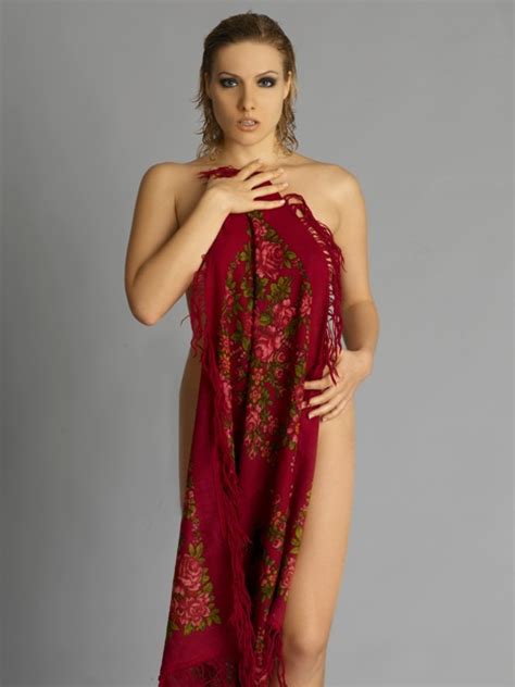 Oyuncular anna jimskaia, max parodi, nela lucic, riccardo marino. 23+ Amazing Pictures of Anna Jimskaia - Ranny Gallery