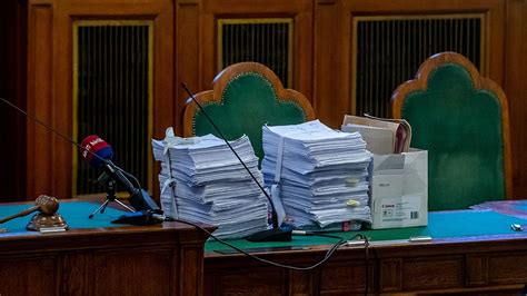 Dér heni februárban jelentette be, hogy ismét rátalált a boldogság. Most épp a bíróságokat kapja be a kisgömböc | 24.hu