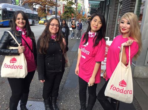 Economisez avec le figaro en décembre 2020 ! Vancouver Street Team Promote Foodora's Vancouver Launch!