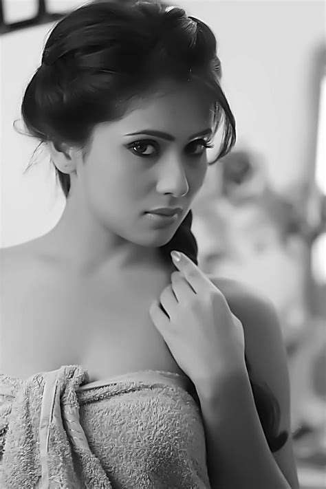 Wallpapers | Images | Picpile: Latest bollywood female celebrities photos