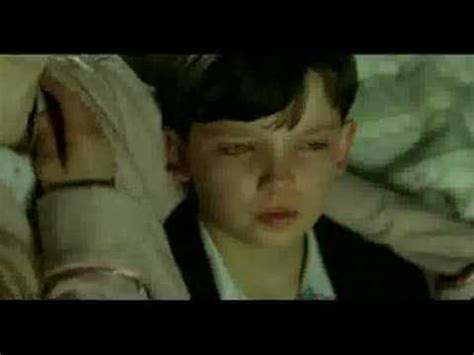 La trama di il bambino con il pigiama a righe (2008). Il Bambino con il Pigiama a Righe (Trailer Italiano) - YouTube