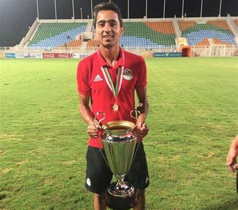 ويلتقي الزمالك نظيره غزل المحلة على استاد الإسكندرية، في تمام السابعة مساء اليوم، ضمن منافسات الجولة 28 من بطولة الدوري الممتاز. رسميًا.. الأهلي يضم محمد فخري لأولى صفقات الشتوية - شبكة ...