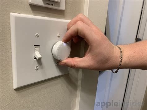 Do dimmer lamps need special bulbs. Review: If you have Philips Hue bulbs, you need Lutron Aurora