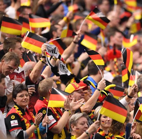 This is a list of all offshore islands that belong to germany, which are found in the north and baltic seas. Handball-WM: Deutschland siegt in der Zwischenrunde gegen ...