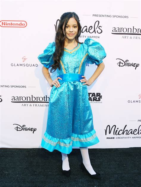 See her dating history (all boyfriends' names), educational profile, personal favorites, interesting life facts jenna first appeared in the iron man 3 for her role as vice president's daughter in 2013. Starlet Arcade: Hot Jenna Ortega