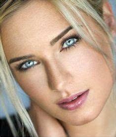 Beautiful blonde with perfect skin masturbating pussy. BeautifulPeople.com | Brea Bennett, Beautiful, Blonde ...