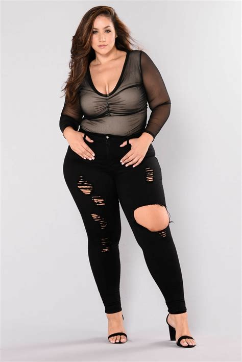 I attribute this to the 99% cotton / 1% spandex breakdown. Pin on BBW Style