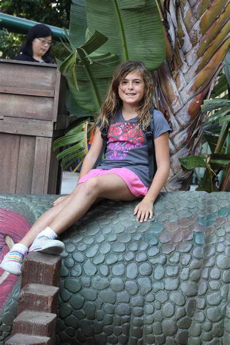 The links you should never touch. HUNTINGTON BEACH GIRL SCOUT TROOP 746: THE DISCOVERY CENTER