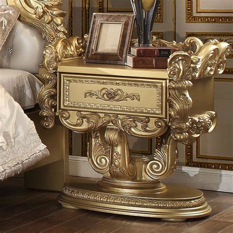 You'll find bedroom furniture perfect for your master suite or child's room, dining and bar options that are sure to turn your home into your friends' favorite. Baroque Rich Gold CAL King Bedroom Set 5Pcs Traditional ...