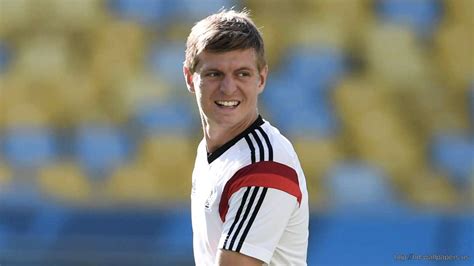 Player @realmadrid & @dfb_team @fifaworldcup winner 2014 | 4x cl winner my foundation: Toni Kroos FIFA 2014 World Cup Man Of The Match | Chainimage