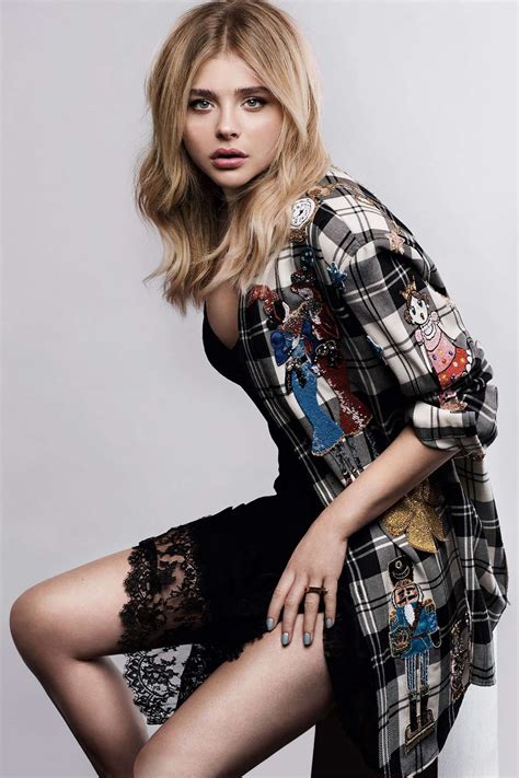 Хлоэ грейс морец | chloë grace moretz. 75+ Hot Pictures of Chloe Grace Moretz From Hit-Girl ...