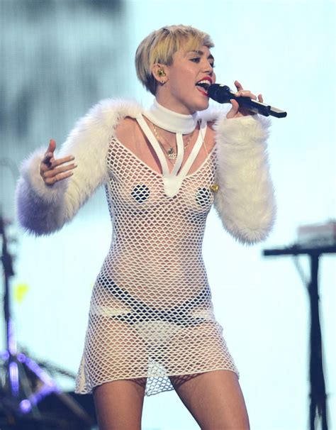 Miley stewart / hannah montana. Miley Cyrus' 'Rolling Stone' Interview: Singer Reveals She ...