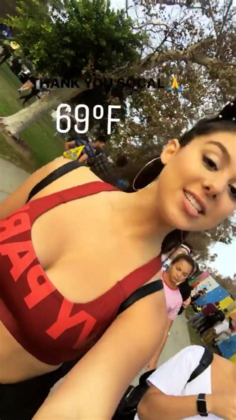 Other than being an actress kira is also a role model and a fitness influencer. Kira Kosarin - Social Media Pics and Videos 10/30/2017