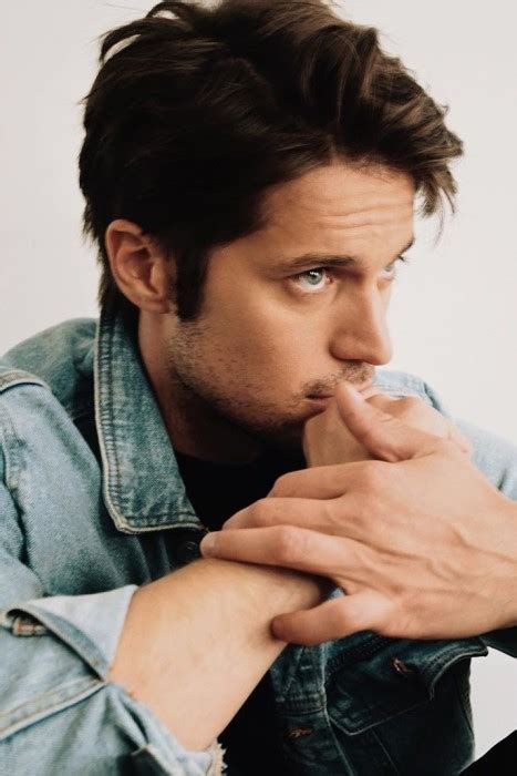 Does lucas bravo have a girlfriend? ¿Quién es Lucas Bravo? El guapo actor francés que se ha ...