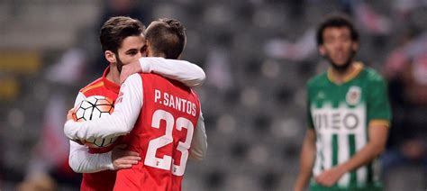 Braga já começa a agitar o mercado. Rafa Silva. Braga, Benfica e Porto prestes a encerrar jogo ...