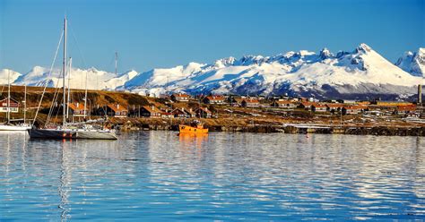 La existencia de un programa de estímulo como este es un motor para la recuperación, que genera. Hotel Cabañas Las Aguilas ADHERIDA PREVIAJE (Ushuaia ...