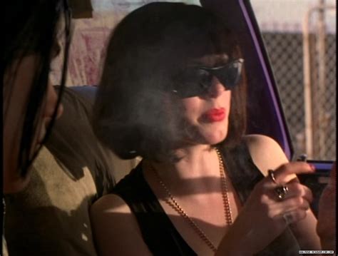 The doom generation rose mcgowan. "The Doom Generation" Rose McGowan Style - Fashion Grunge