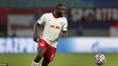 Ayotchanculle oswald upamecano (born 27 october 1998) is a french professional footballer who plays as a central defender for bundesliga club bayern munich and the france national team. Bayern Munich urged to sign RB Leipzig defender Dayot ...