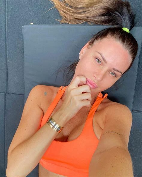 Natalie weber quot sobreviví al cáncer gracias a mauro quot pampita online. La polémica muñeca de la hija de Natalie Weber - Para Ti