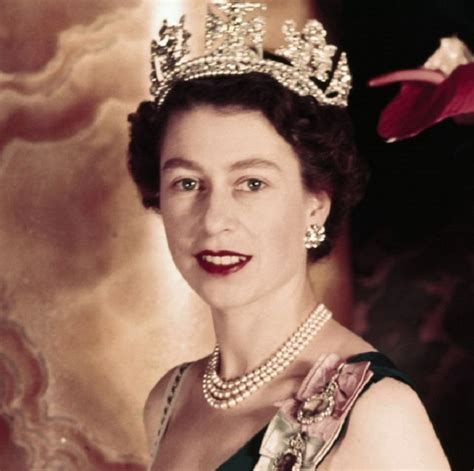 Elizabeth was crowned queen elizabeth ii on june 2, 1953, in westminster abbey, at the age of 27. Queen Elizabeth II - Smartbiography - Smart Biography