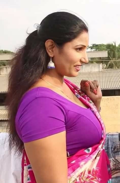 Desi mallu aunty hot jayavani images. Pin on Image