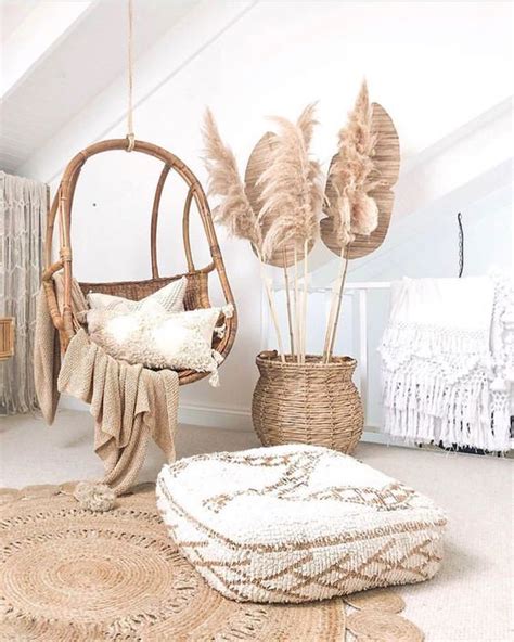 What to do with a chair in a bedroom? #TrendAlert: Trawa pampasowa podbija instagramowe wnętrza ...