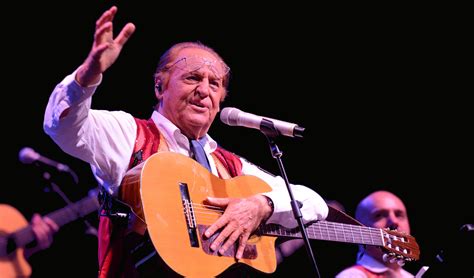 Jul 13, 2021 · l'altra, la tv d'autore di renzo arbore il sabato alle 24:00; CremonaJazz, arriva Renzo Arbore | MONDO PADANO.it