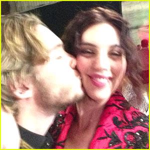 Adelaide kane reign toby regbo reignedit frary reign cast kfsjdh they're so cute kinghudson. Image - Adelaide-kane-toby-regbo-reign-cw-shoot.jpg ...