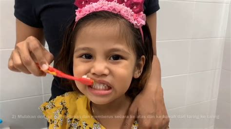 Tahukah kamu cara sikat gigi dengan benar? CARA-CARA MEMBERUS GIGI - YouTube