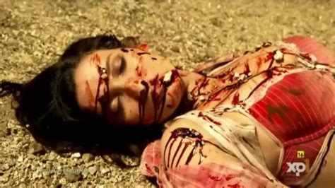 A spoof of an all too familiar song 1000 ways to die belongs to spike tv and original productions dumb ways to (or 2) die belongs cool,by the way what deaths are referenced in this spoof of dumb ways to die with 1000 ways to die? 1000 Maneras De Morir - Zorra Lapidada #509 - YouTube