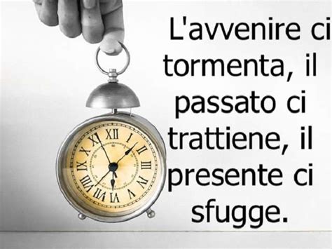 Le frasi sul tempo di celebri autori. Frasi sul passato: 111 pensieri e immagini da condividere ...