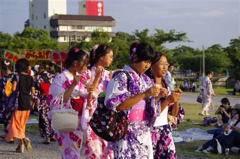 We did not find results for: Japanese Summer Festival Guide: What to Expect | Tokyo Cheapo