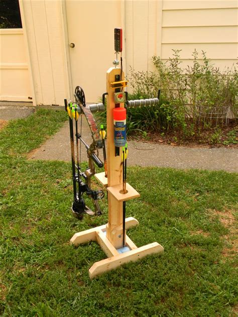 Now if you do not want to make the archery target and want to purchase one instead—you can follow the following criteria to get the right one. DIY 2x4 bow stand | Diy archery target, Archery, Archery ...
