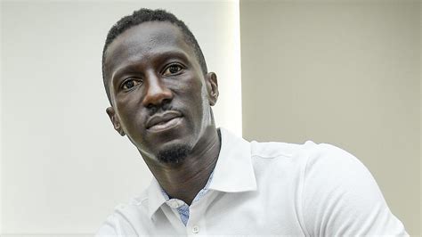 Arrivé au club en juin 2019, mbaye leye a entamé son apprentissage aux. Mbaye Leye, le coach du Standard, siège à l'Assemblée Générale de l'Union belge - Le Soir Plus