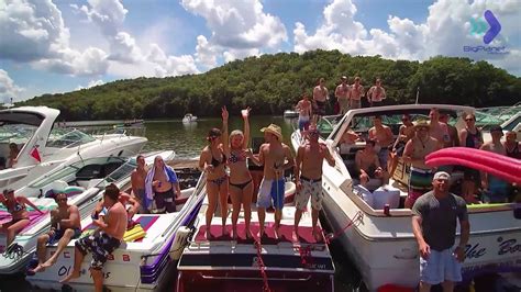 But as the temperatures cool and the trees begin to turn, opportunities for enjoyment still abound. 2016 Party Cove Lake of the Ozarks Memorial Day Weekend ...