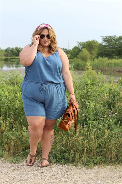 Teens toes, teens legs, teens leggings, teens heel, teens camel toe, teen legs stockings. DAY DATE IN MY PLUS SIZE ROMPER - Fat Girl Flow