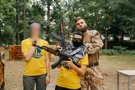 We did not find results for: Neo-Nazi summer camp: Ukrainian kids taught to shoot AKs ...