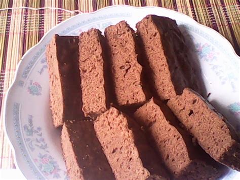 Bagaimana cara membuat brownies kukus coklat enak kita lihat resep brownies berikut ini. Brownis kukus enak tanpa mixer tanpa oven | Semua Resep Ibu