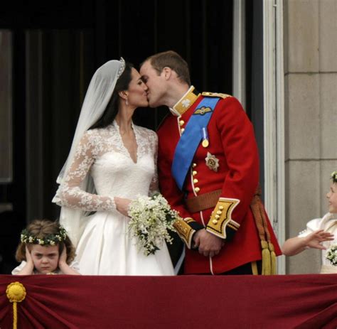 Prince william and kate middleton's daughter princess charlotte recently turned six, and the proud prince william revealed how the family celebrated princess charlotte's 6th birthday after sharing. Herzogin Kate wird 35 - Das sind ihre schönsten Fotos - WELT